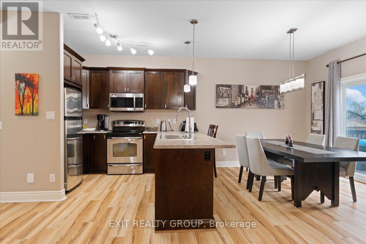 82 Mountain Ash Drive, Belleville, Ontario  K8N 0E3 - Photo 10 - X12833286