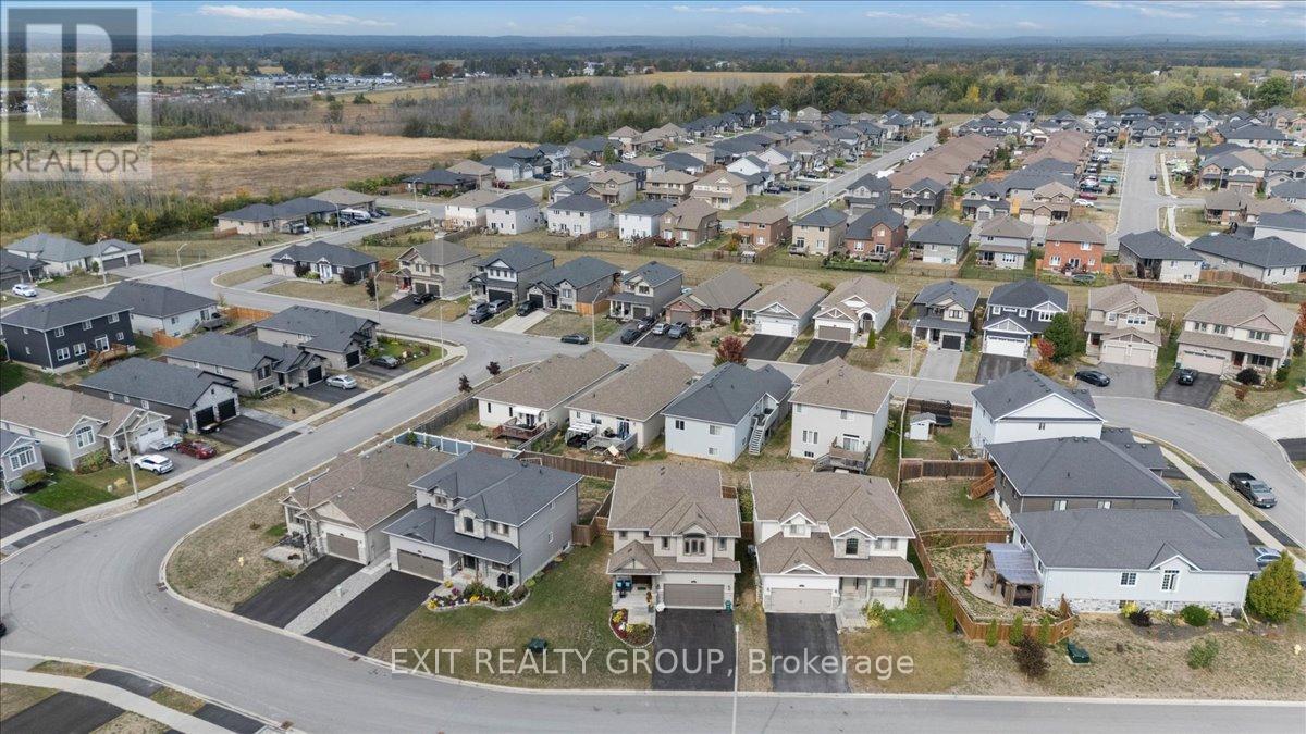 82 Mountain Ash Drive, Belleville, Ontario  K8N 0E3 - Photo 36 - X12833286