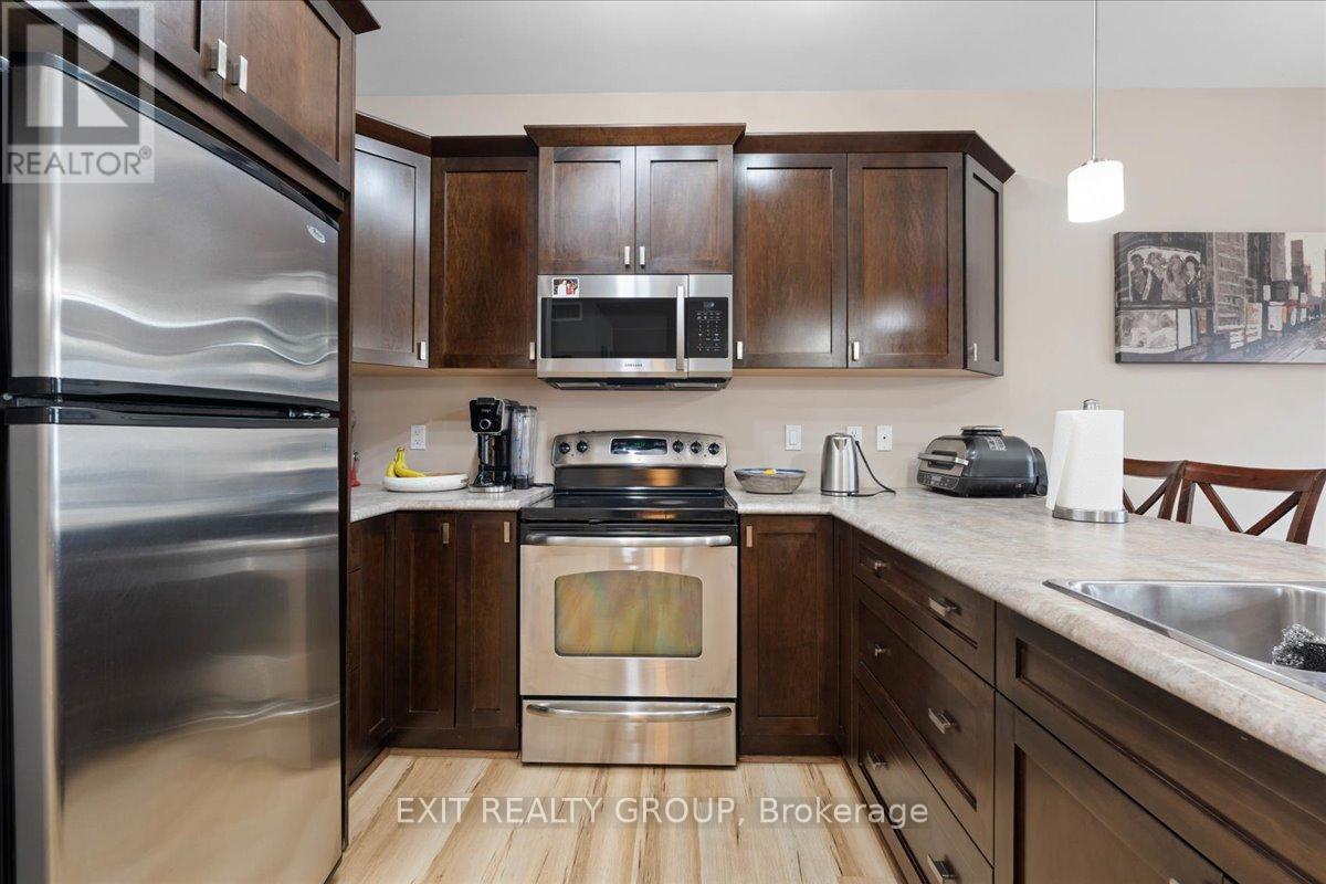 82 Mountain Ash Drive, Belleville, Ontario  K8N 0E3 - Photo 8 - X12833286