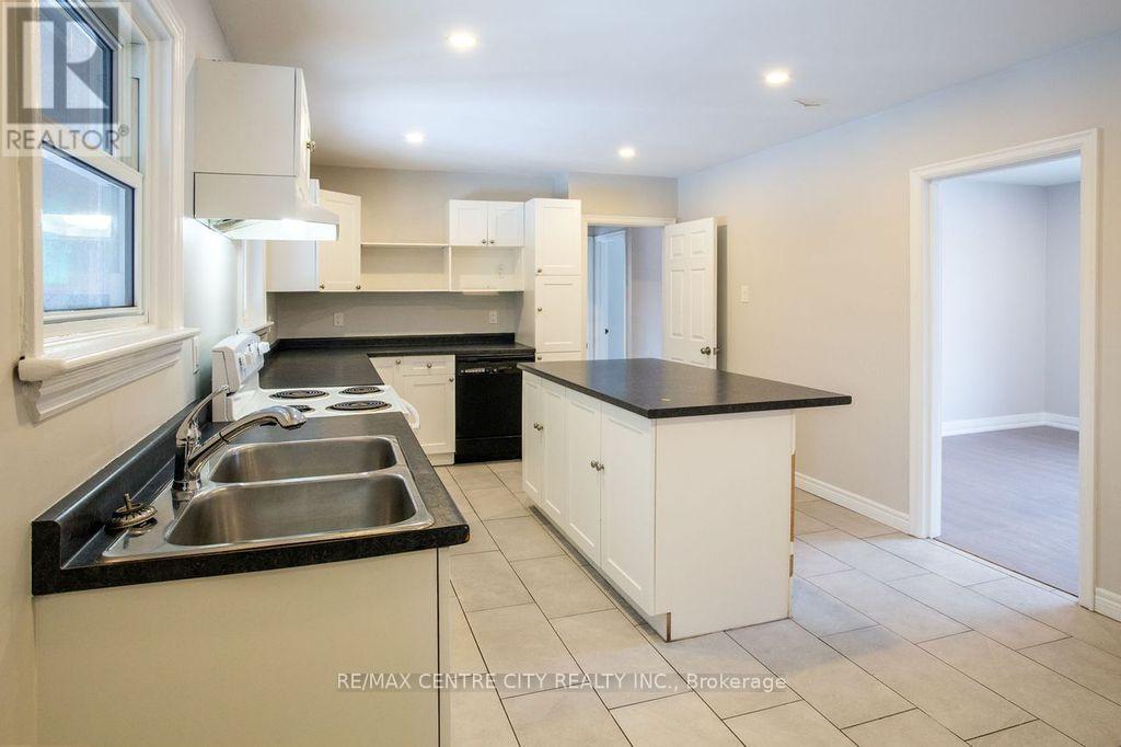 1583 Hartlet Street, London East, Ontario  N5V 1X7 - Photo 12 - X12832924