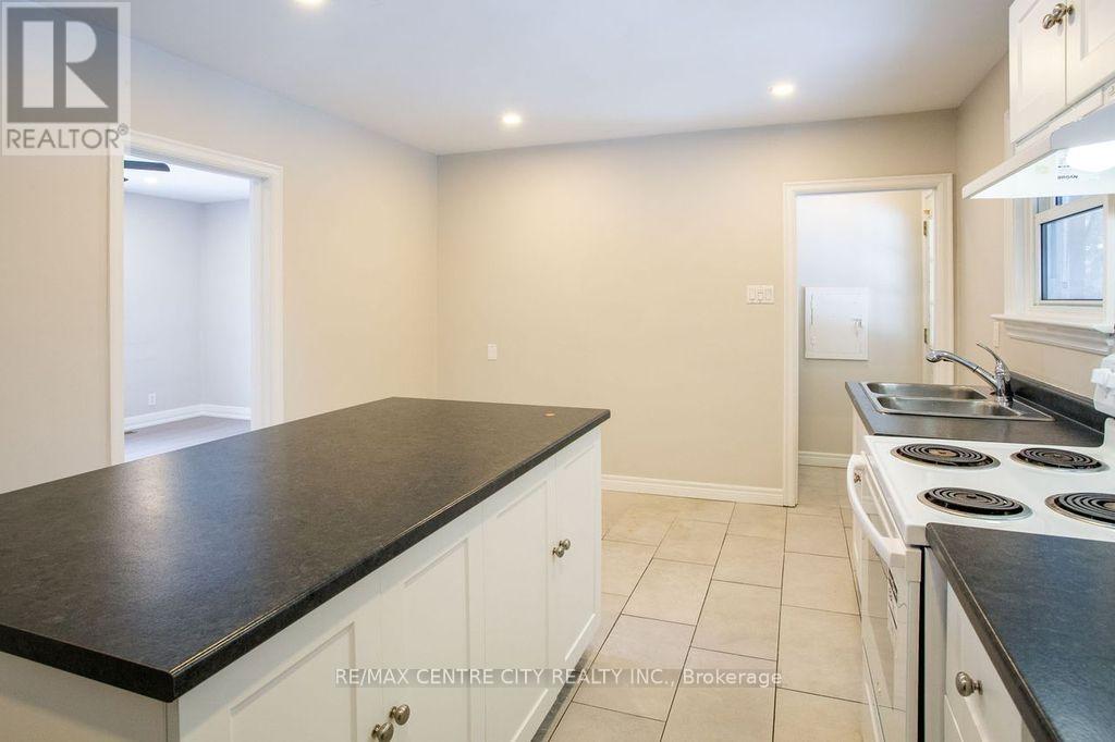 1583 Hartlet Street, London East, Ontario  N5V 1X7 - Photo 14 - X12832924