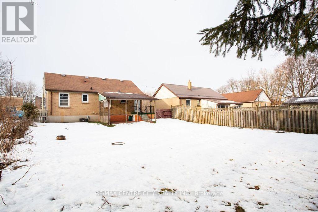 1583 Hartlet Street, London East, Ontario  N5V 1X7 - Photo 35 - X12832924