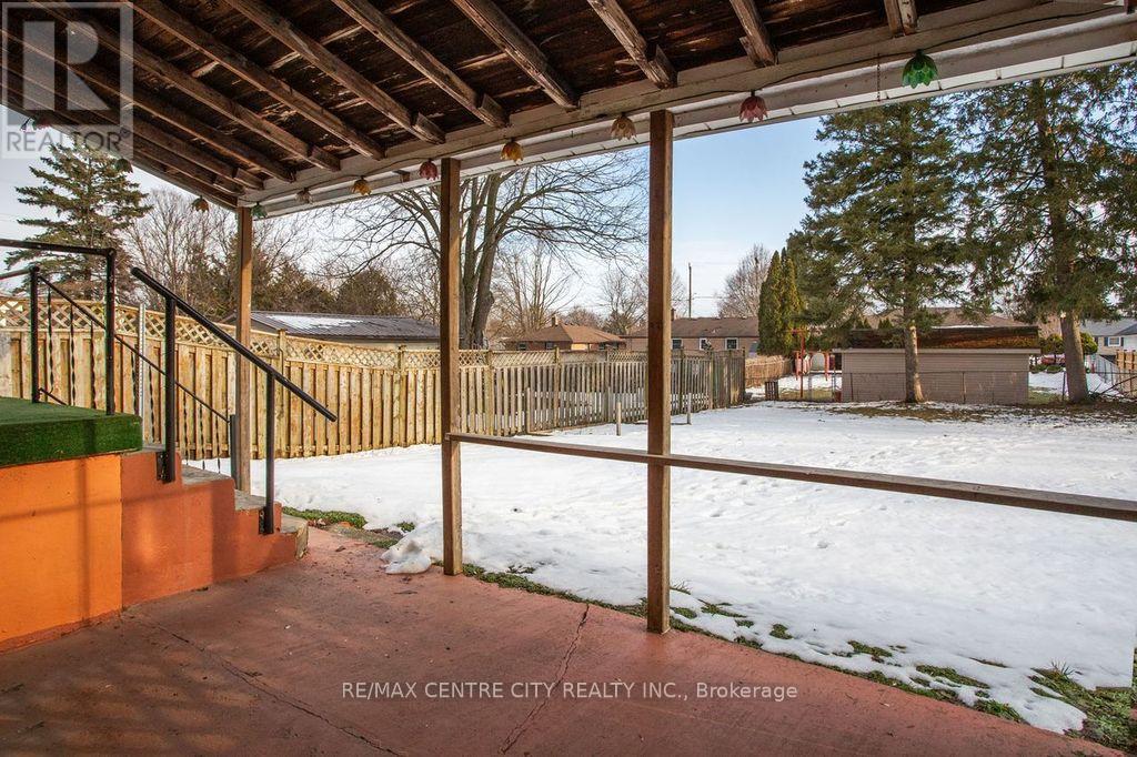 1583 Hartlet Street, London East, Ontario  N5V 1X7 - Photo 39 - X12832924