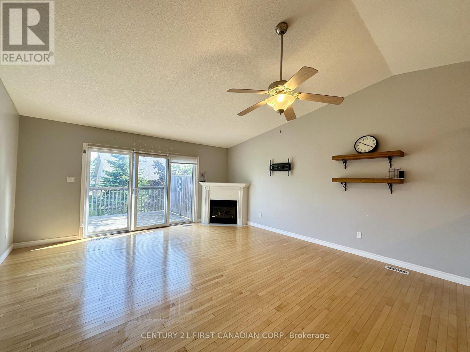 14 - 943 Whetherfield Street, London North, Ontario  N6H 0A2 - Photo 4 - X12832948