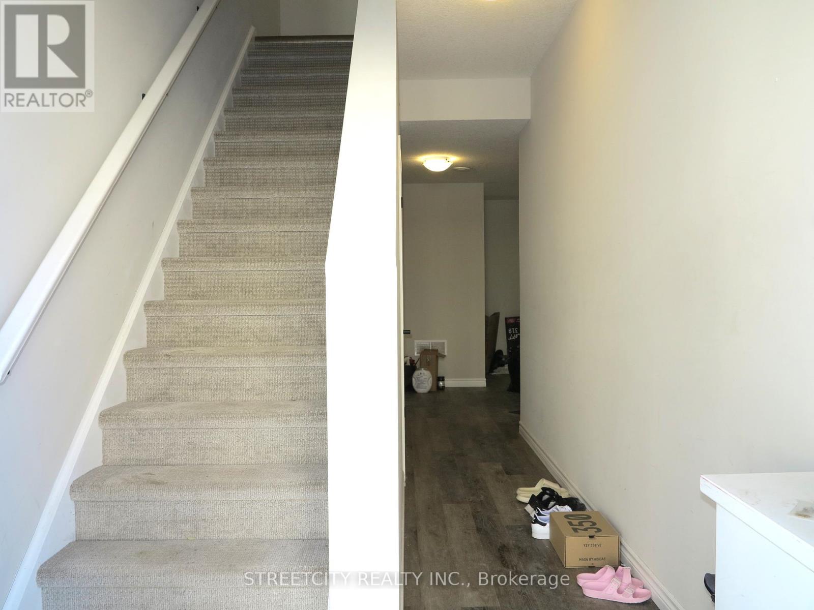 3 - 435 Callaway Road, London North, Ontario  N6G 2N1 - Photo 2 - X12832966