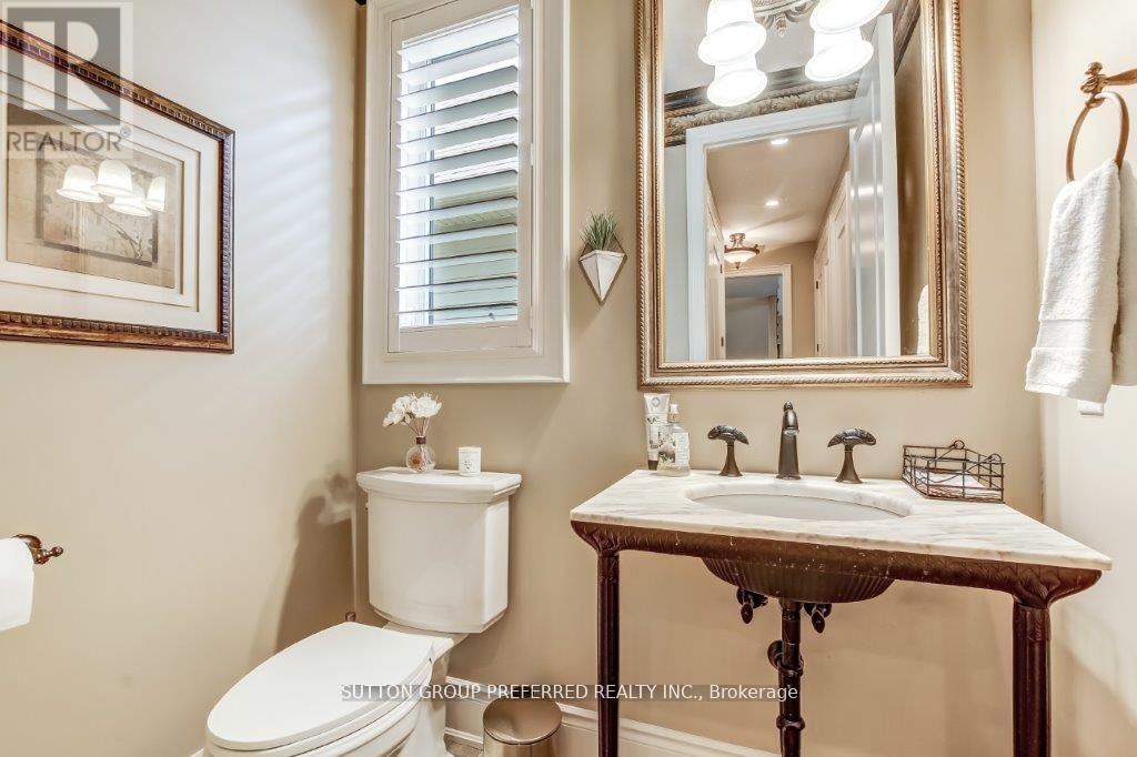 23 - 124 North Centre Road, London North, Ontario N5X 4R3 - Photo 10 - X12832980