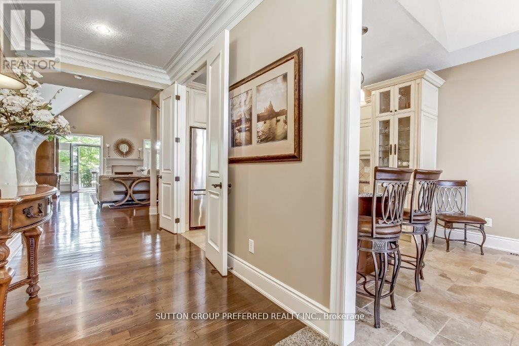 23 - 124 North Centre Road, London North, Ontario N5X 4R3 - Photo 4 - X12832980