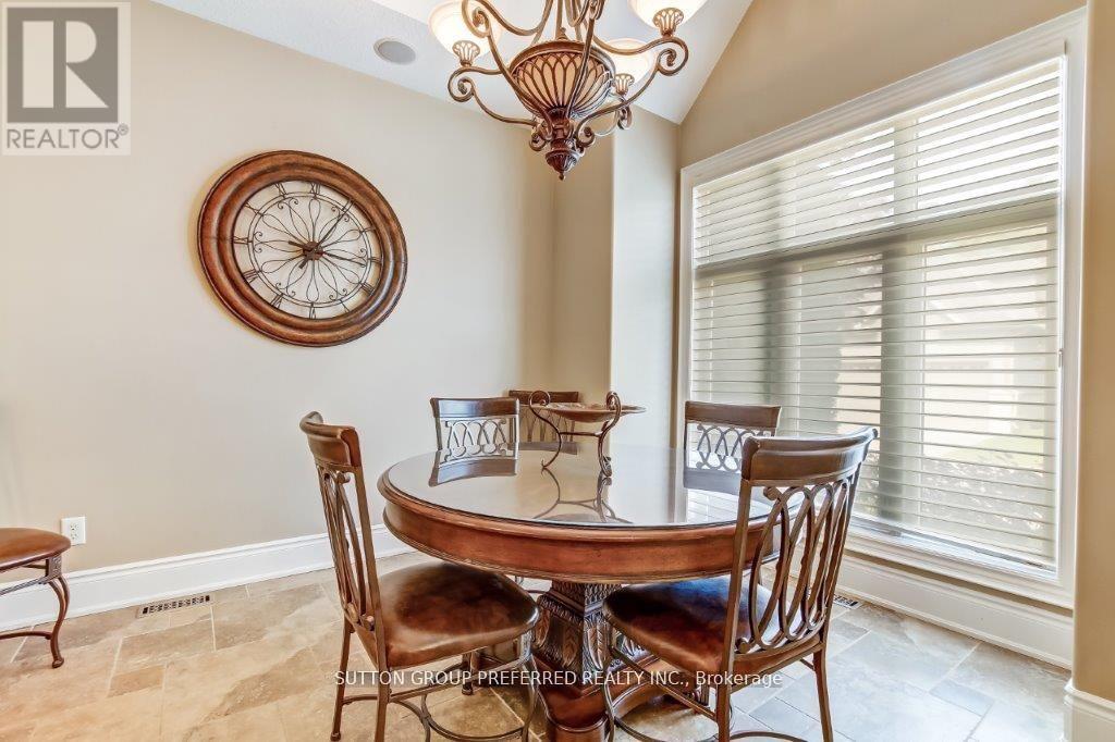 23 - 124 North Centre Road, London North, Ontario N5X 4R3 - Photo 5 - X12832980