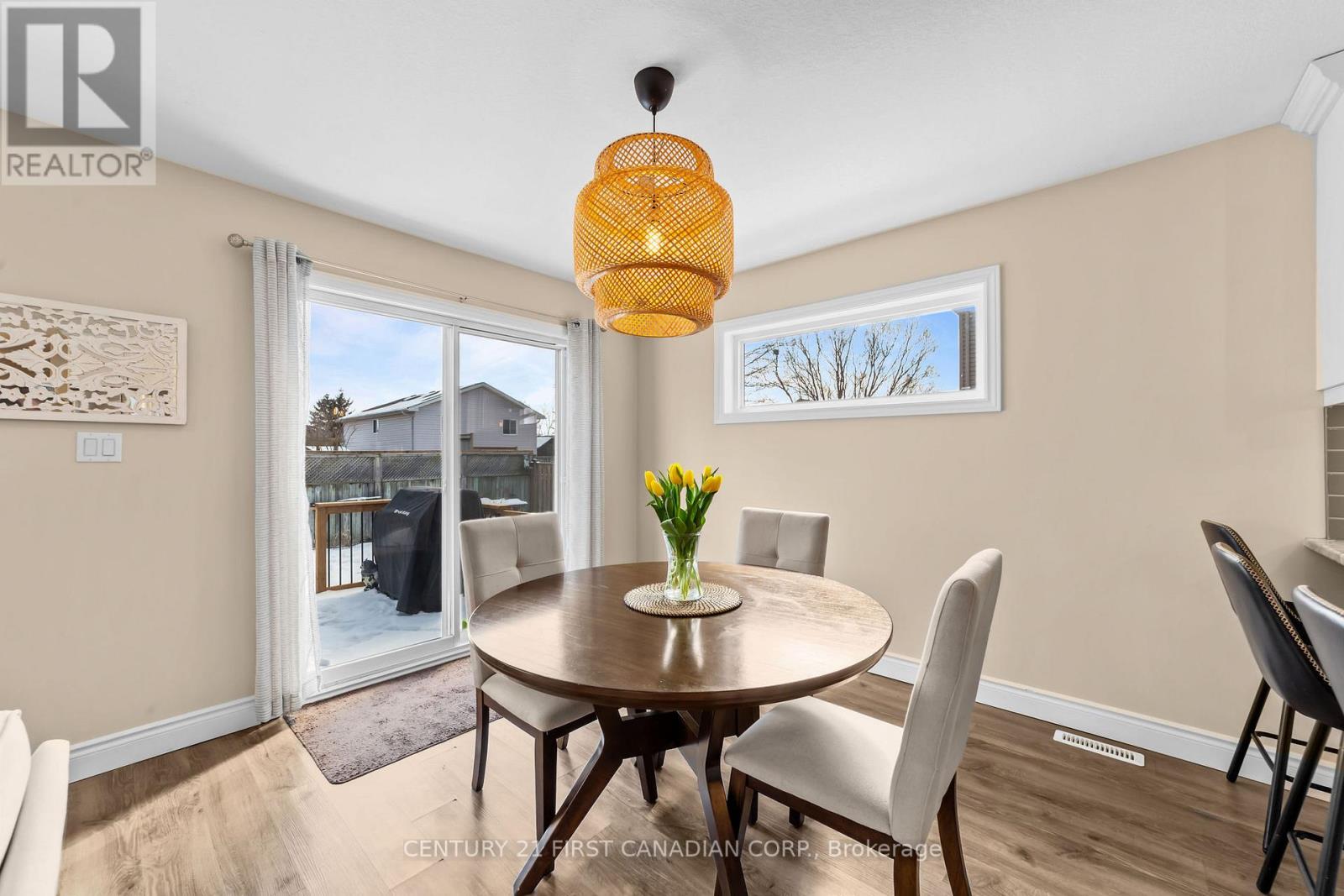 4 Finch Street, North Middlesex, Ontario  N0M 1A0 - Photo 13 - X12833172