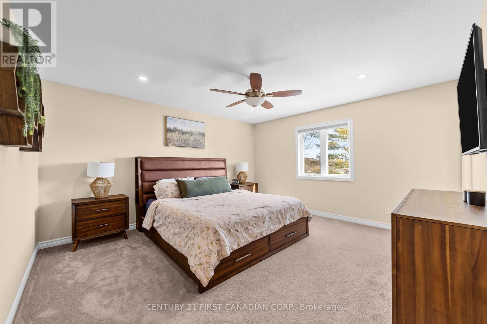 4 Finch Street, North Middlesex, Ontario  N0M 1A0 - Photo 19 - X12833172