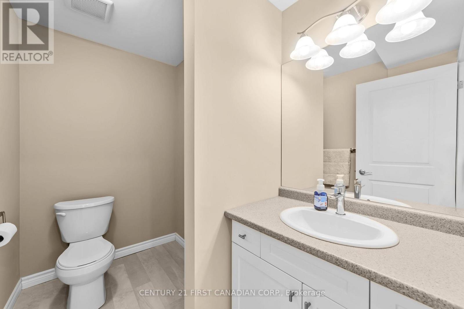 4 Finch Street, North Middlesex, Ontario  N0M 1A0 - Photo 26 - X12833172