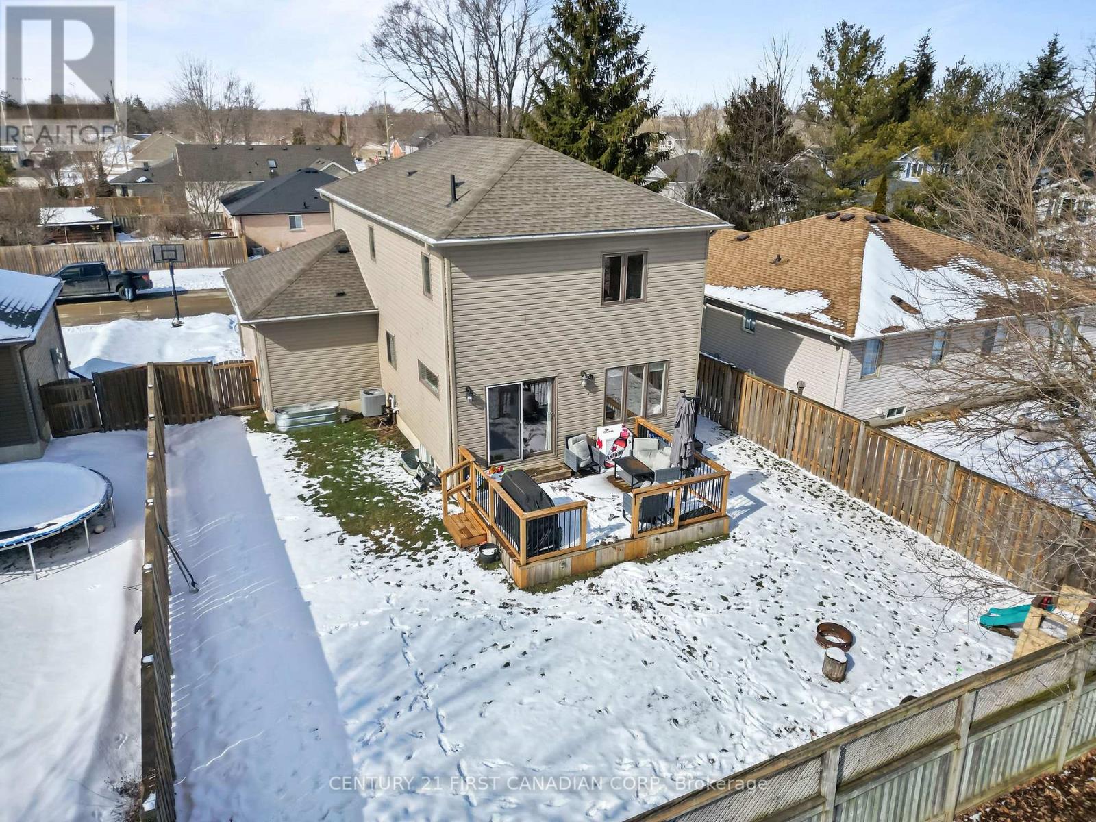 4 Finch Street, North Middlesex, Ontario  N0M 1A0 - Photo 32 - X12833172