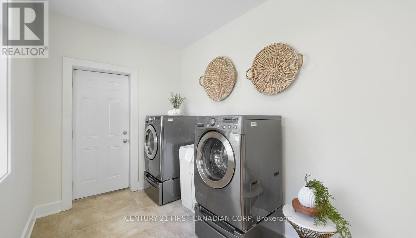 1659 Hamilton Road, London South, Ontario  N6M 1G5 - Photo 17 - X12833180