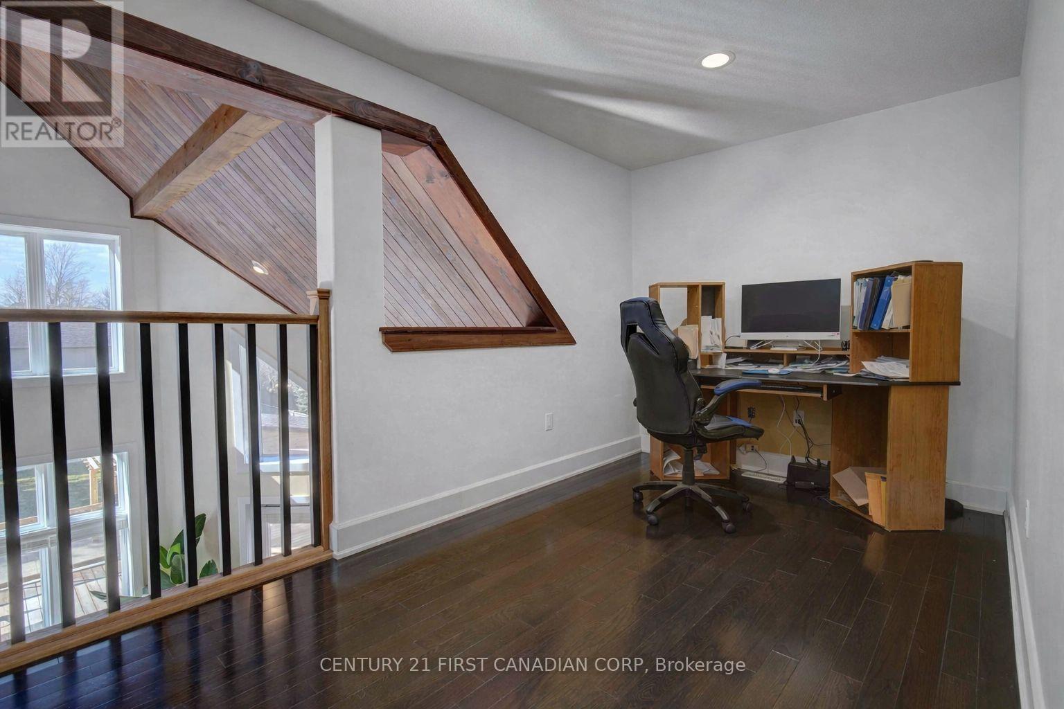 1659 Hamilton Road, London South, Ontario  N6M 1G5 - Photo 33 - X12833180