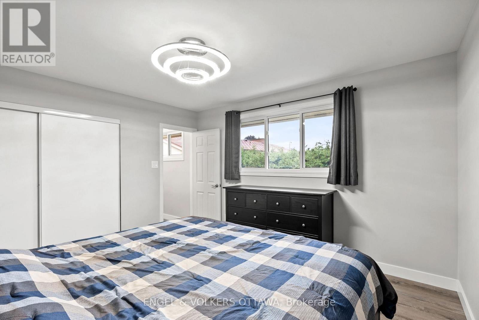 20 Gary Avenue, Ottawa, Ontario  K2G 3L3 - Photo 14 - X12832896