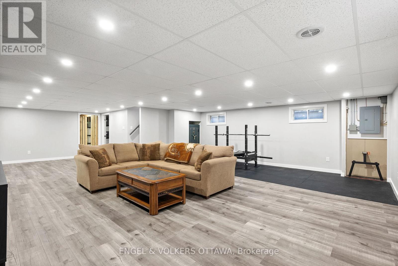 20 Gary Avenue, Ottawa, Ontario  K2G 3L3 - Photo 21 - X12832896