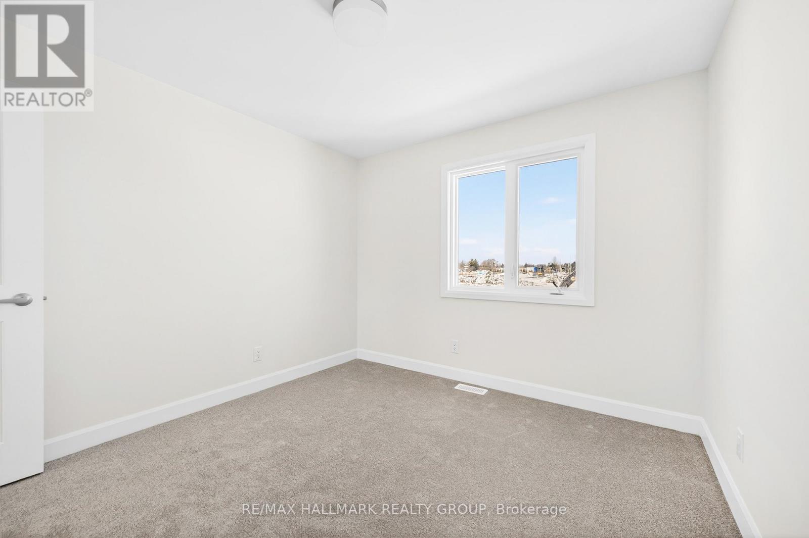 1049 Ventus Way, Ottawa, Ontario  K1W 0X4 - Photo 29 - X12832910