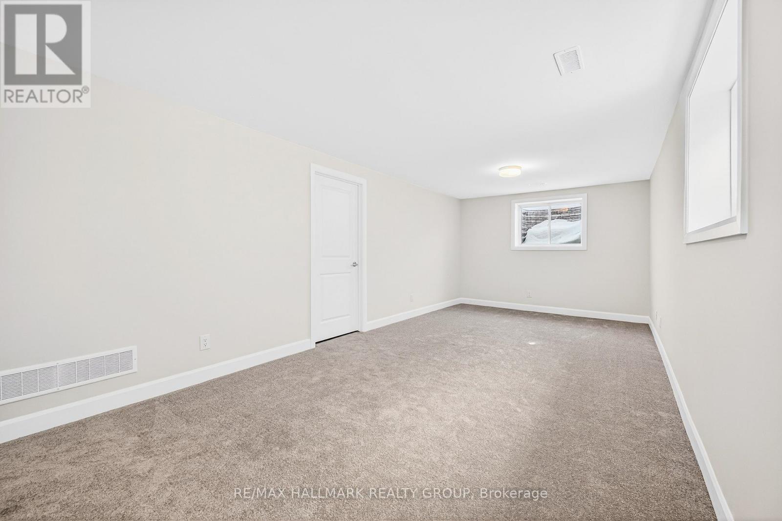 1049 Ventus Way, Ottawa, Ontario  K1W 0X4 - Photo 37 - X12832910