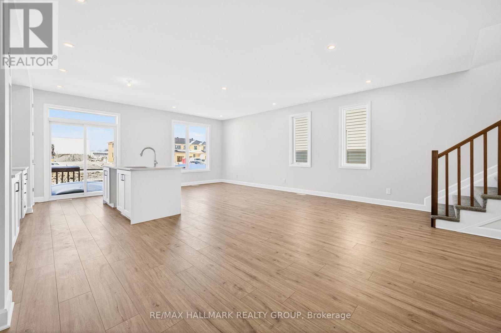 1049 Ventus Way, Ottawa, Ontario  K1W 0X4 - Photo 8 - X12832910