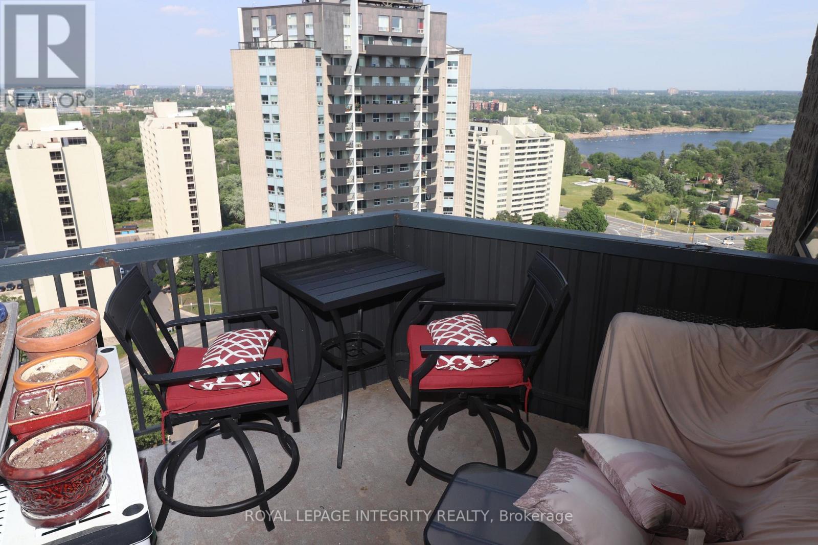 2505 - 900 Dynes Road, Ottawa, Ontario  K2C 3L6 - Photo 5 - X12832986