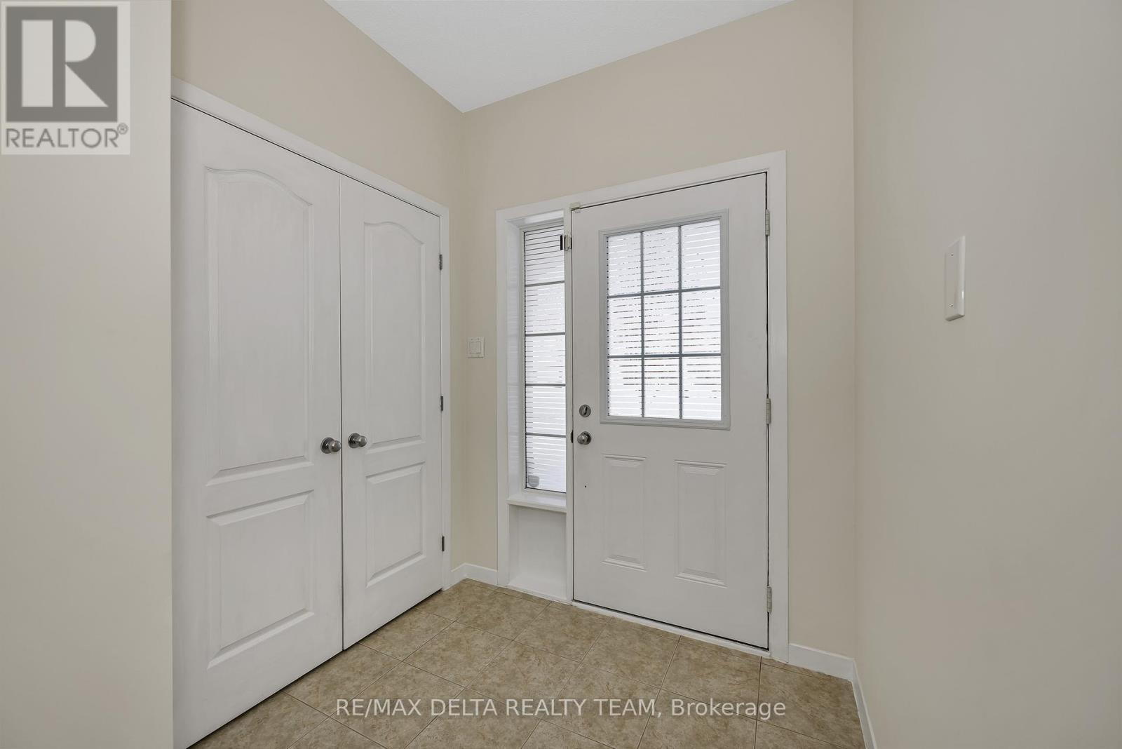 1889 Montmere Avenue, Ottawa, Ontario  K4A 0E7 - Photo 3 - X12832992