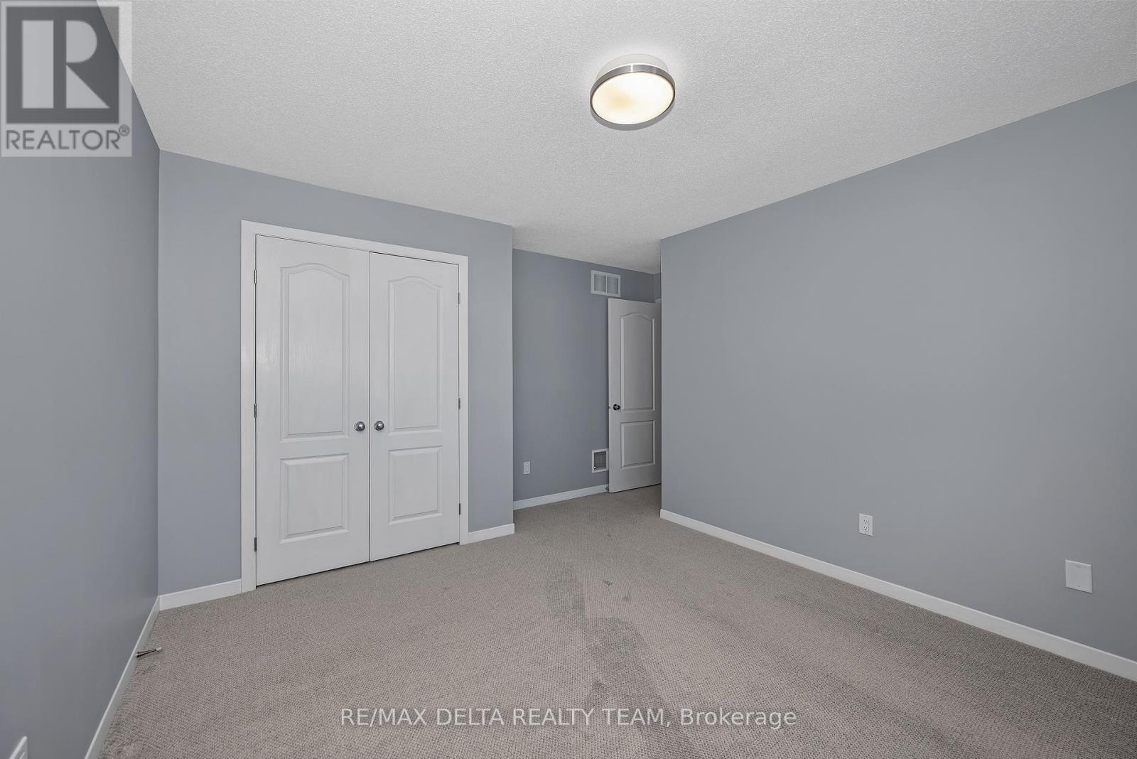 1889 Montmere Avenue, Ottawa, Ontario  K4A 0E7 - Photo 30 - X12832992