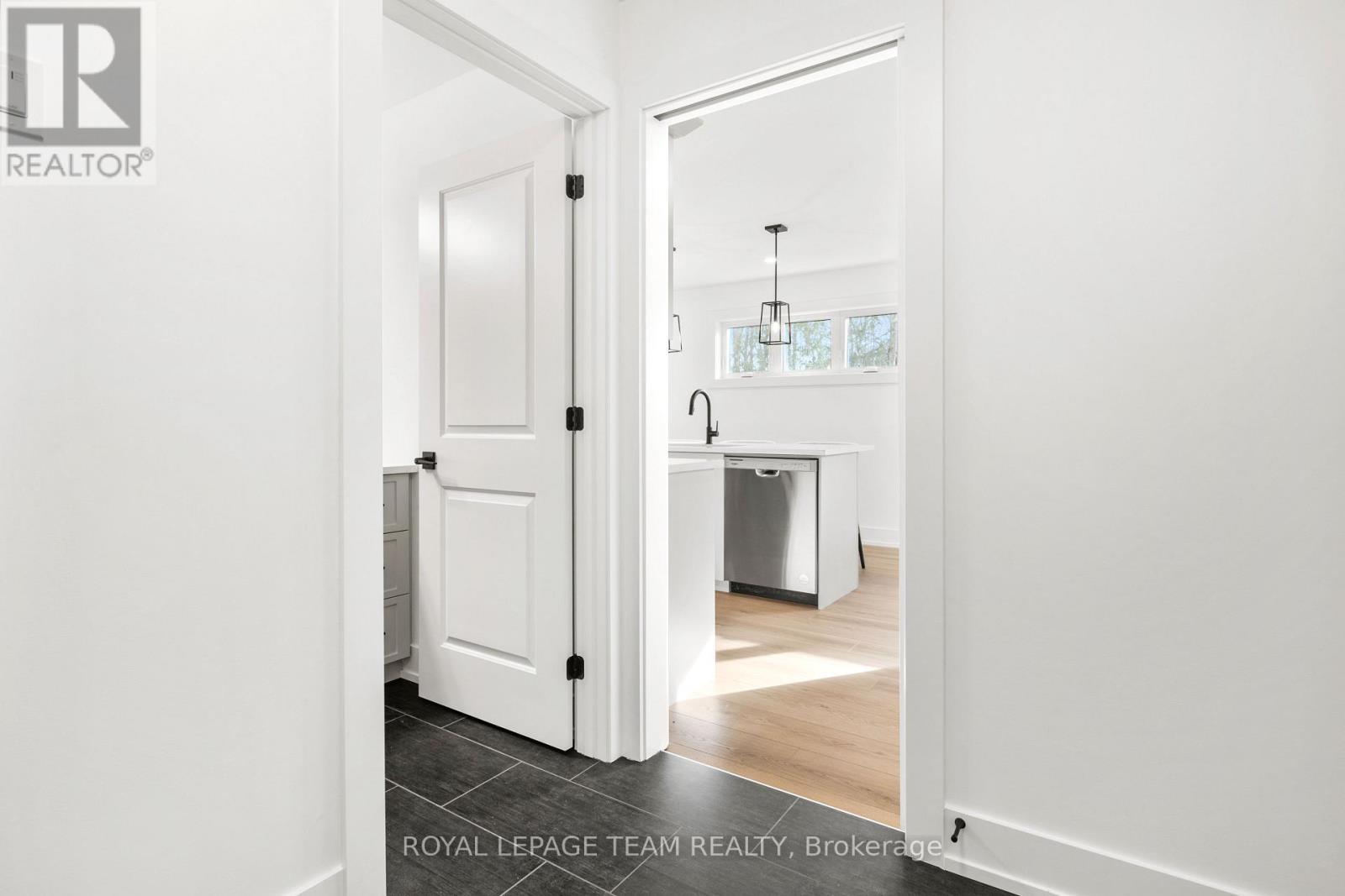 52 Whitcomb Crescent, Smiths Falls, Ontario  K7A 0C2 - Photo 26 - X12832994