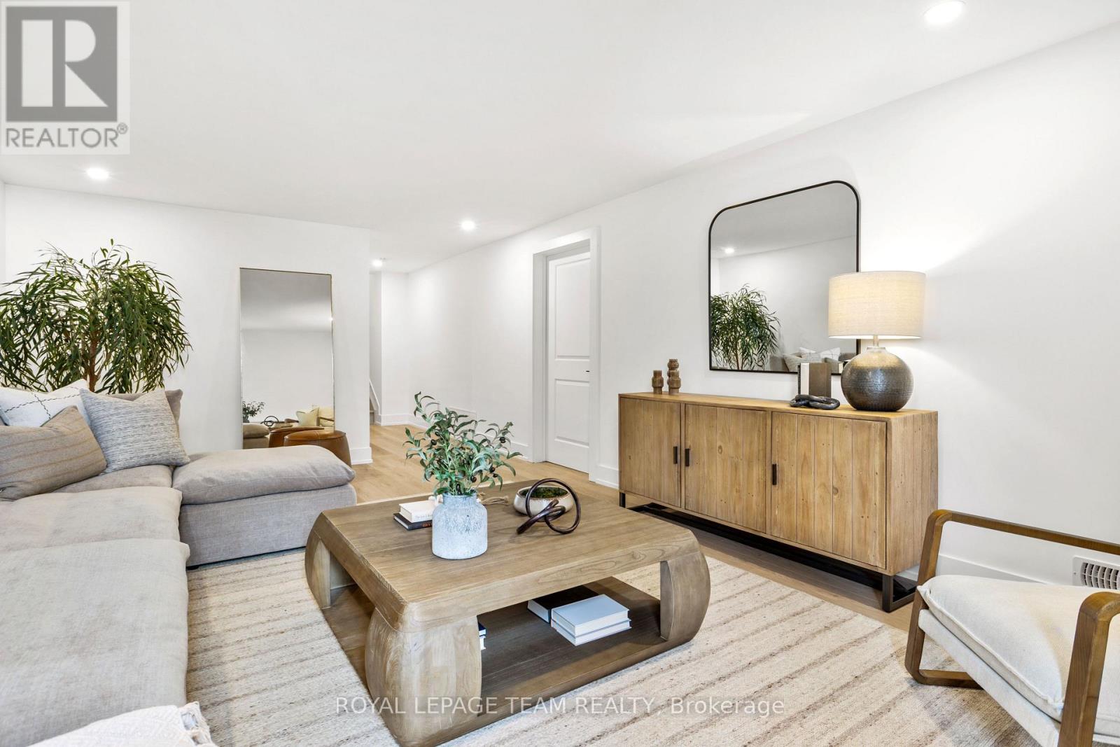 52 Whitcomb Crescent, Smiths Falls, Ontario  K7A 0C2 - Photo 29 - X12832994