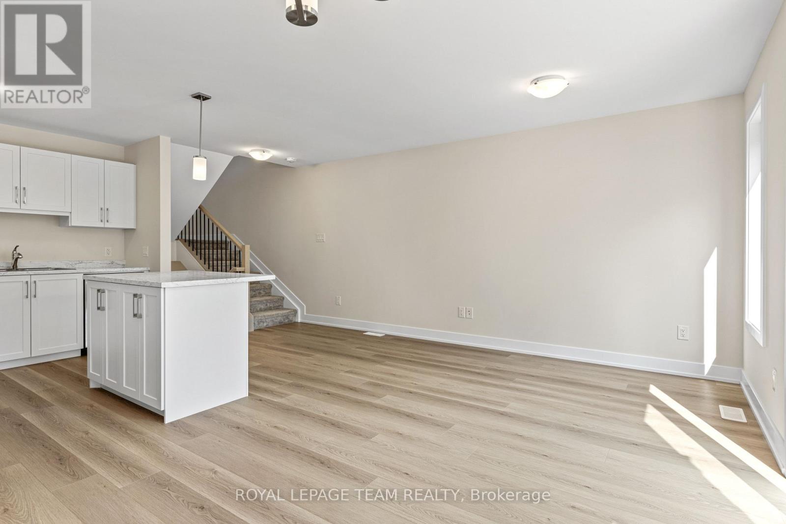 101 Staples Boulevard, Smiths Falls, Ontario  K7A 0B8 - Photo 12 - X12833076