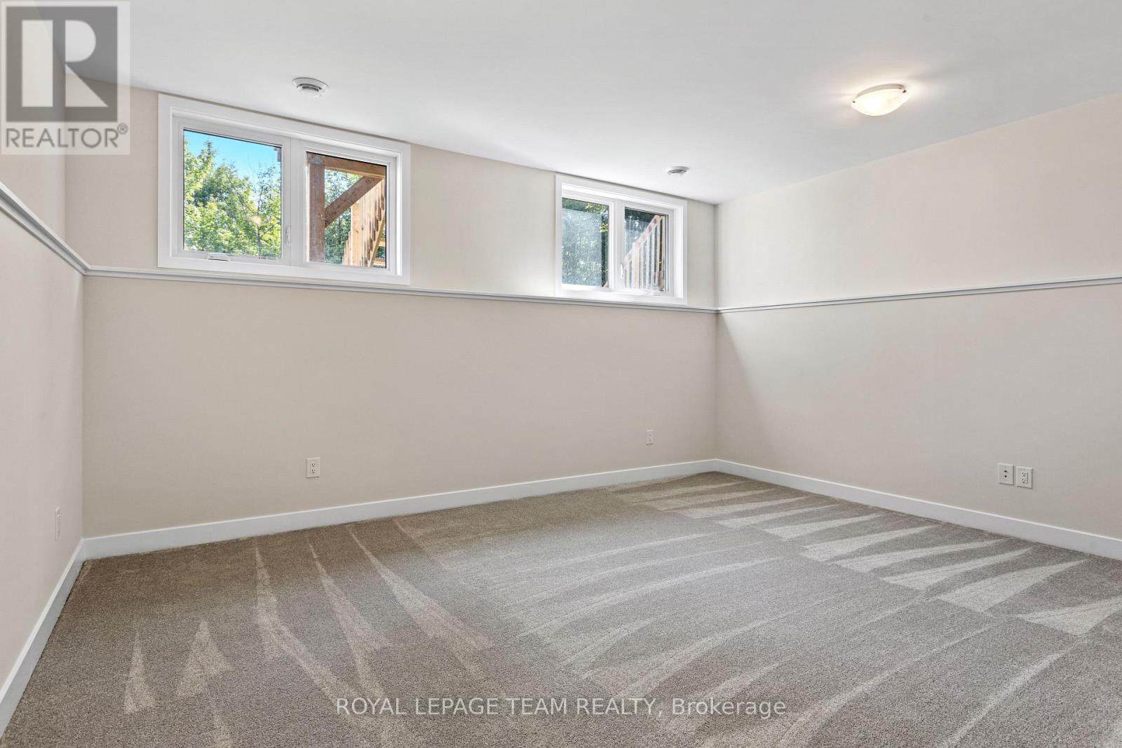 101 Staples Boulevard, Smiths Falls, Ontario  K7A 0B8 - Photo 34 - X12833076