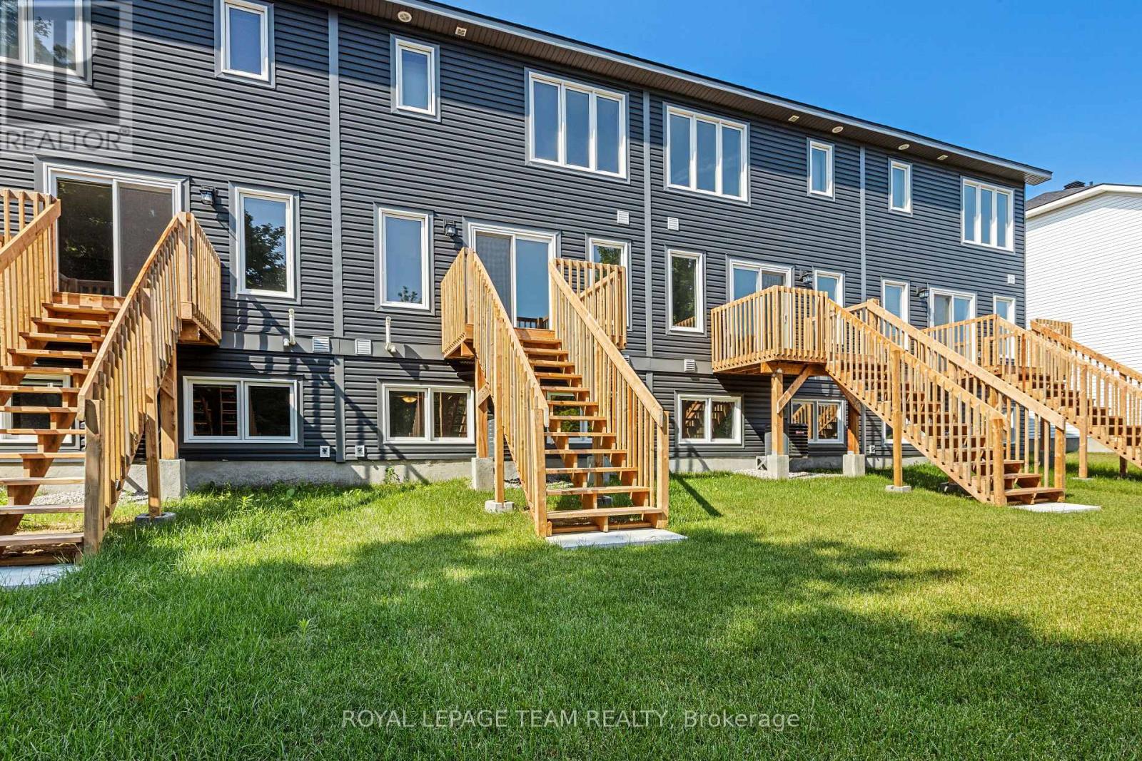 101 Staples Boulevard, Smiths Falls, Ontario  K7A 0B8 - Photo 38 - X12833076