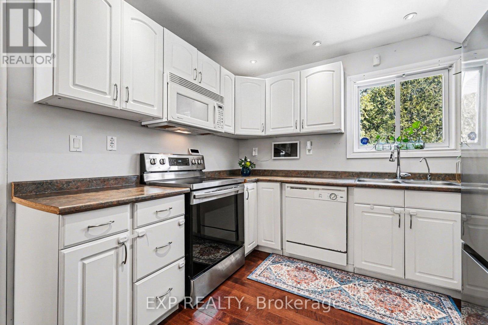 4250 511 Highway, Lanark Highlands, Ontario  K0G 1K0 - Photo 8 - X12833118