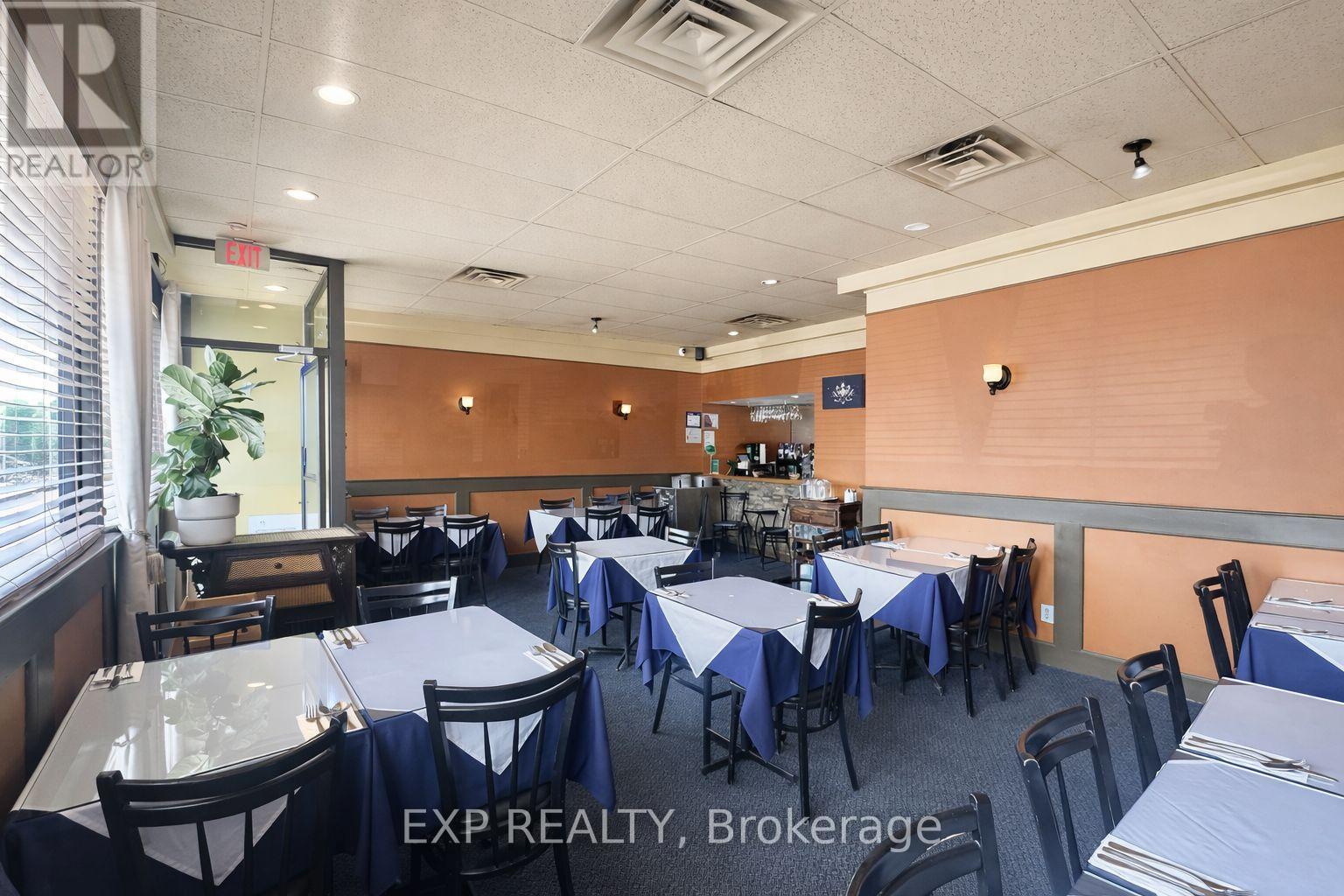 7 - 2280 Carling Avenue, Ottawa, Ontario  K2B 7G1 - Photo 3 - X12833192