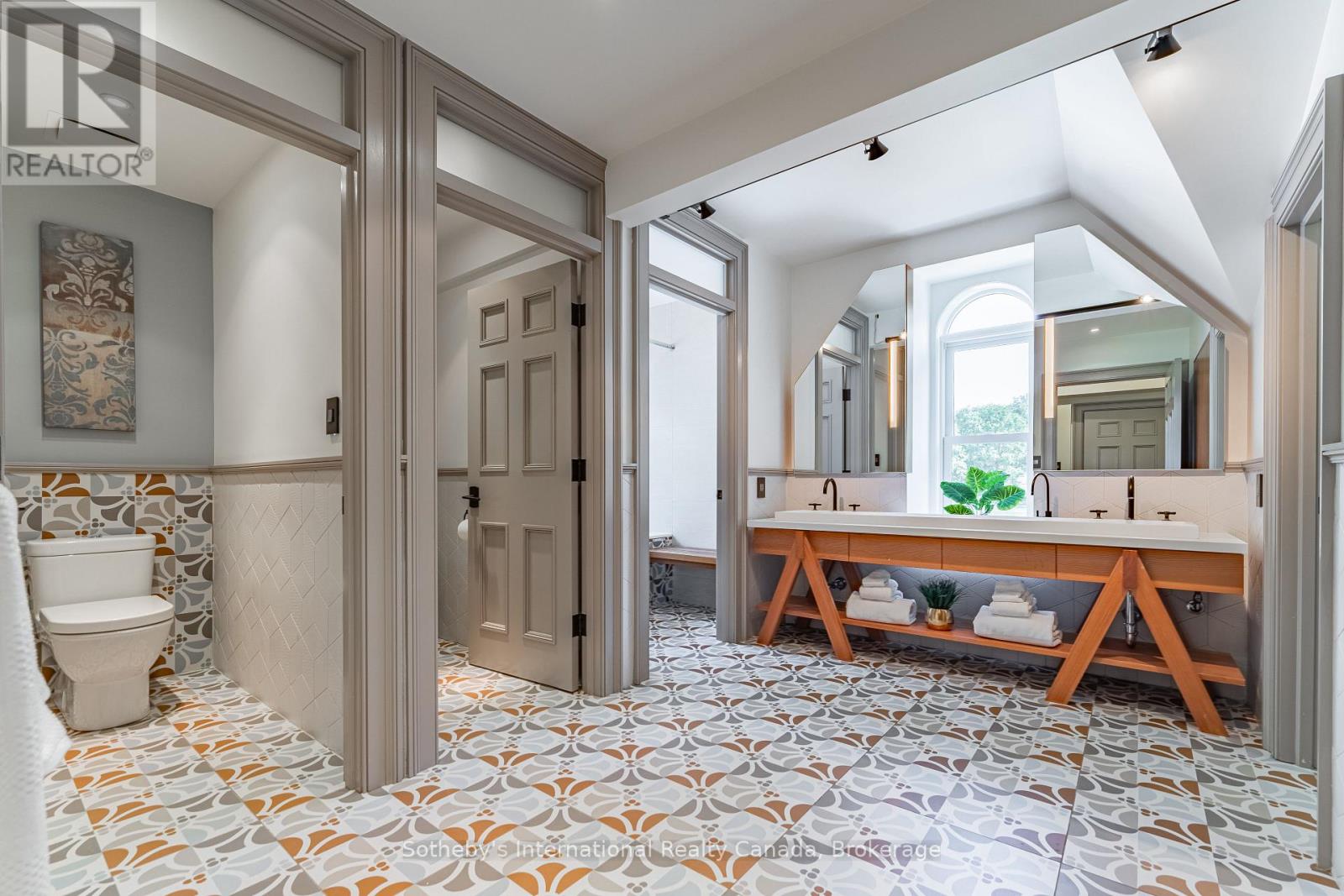 1 Springhill Street, Hamilton, Ontario  L9H 4V2 - Photo 31 - X12832894