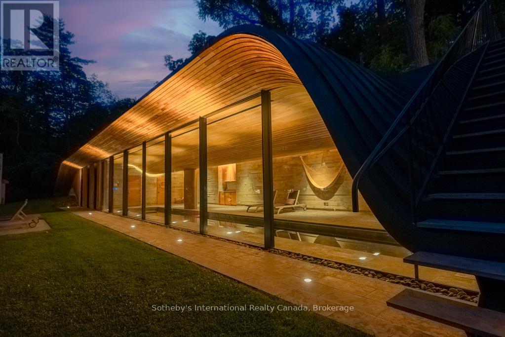 1 Springhill Street, Hamilton, Ontario  L9H 4V2 - Photo 47 - X12832894