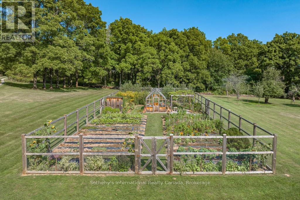 1 Springhill Street, Hamilton, Ontario  L9H 4V2 - Photo 49 - X12832894