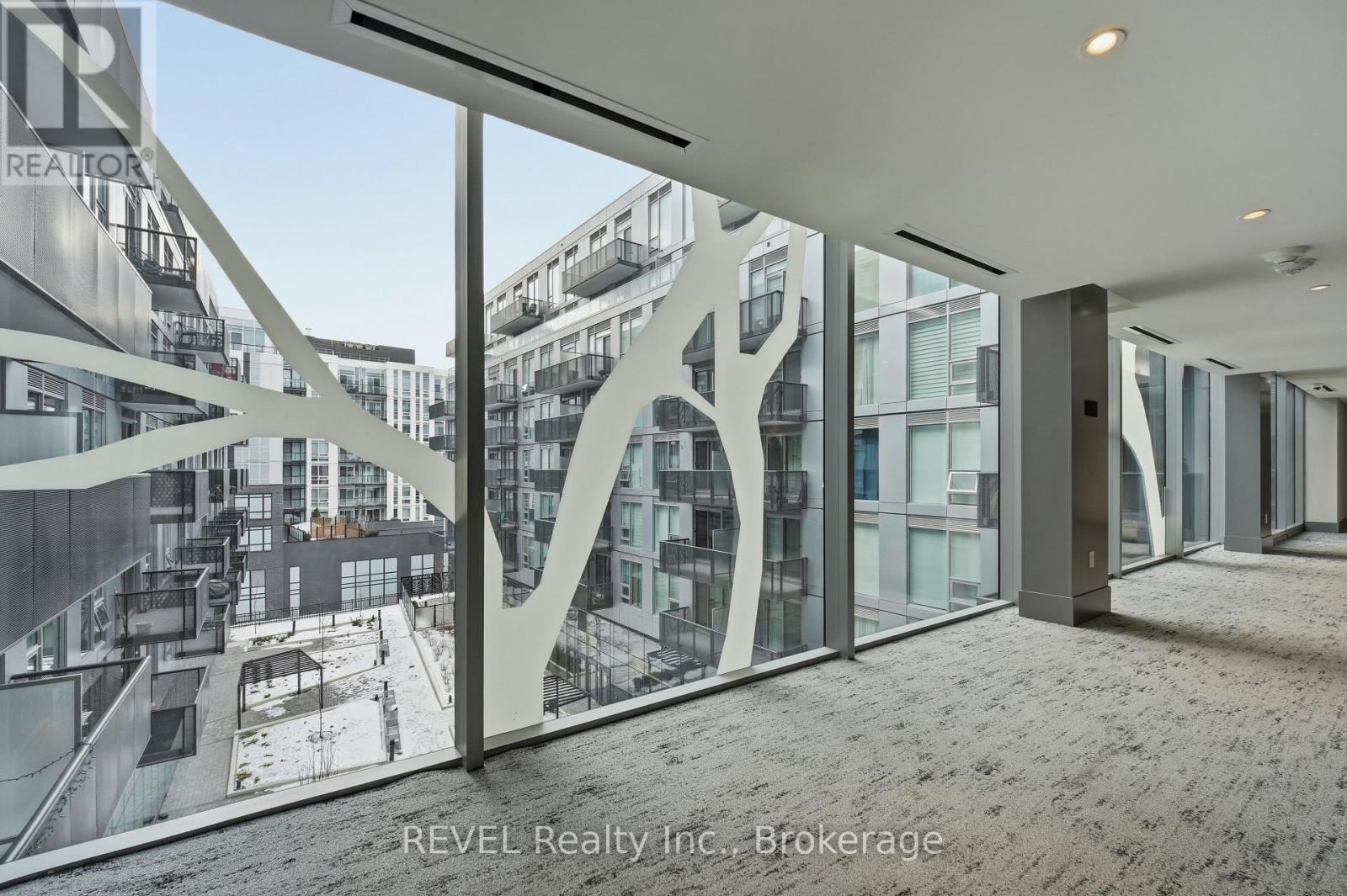 405 - 2450 Old Bronte Road, Oakville (Wm Westmount), Ontario  L6M 5P6 - Photo 2 - W12833240