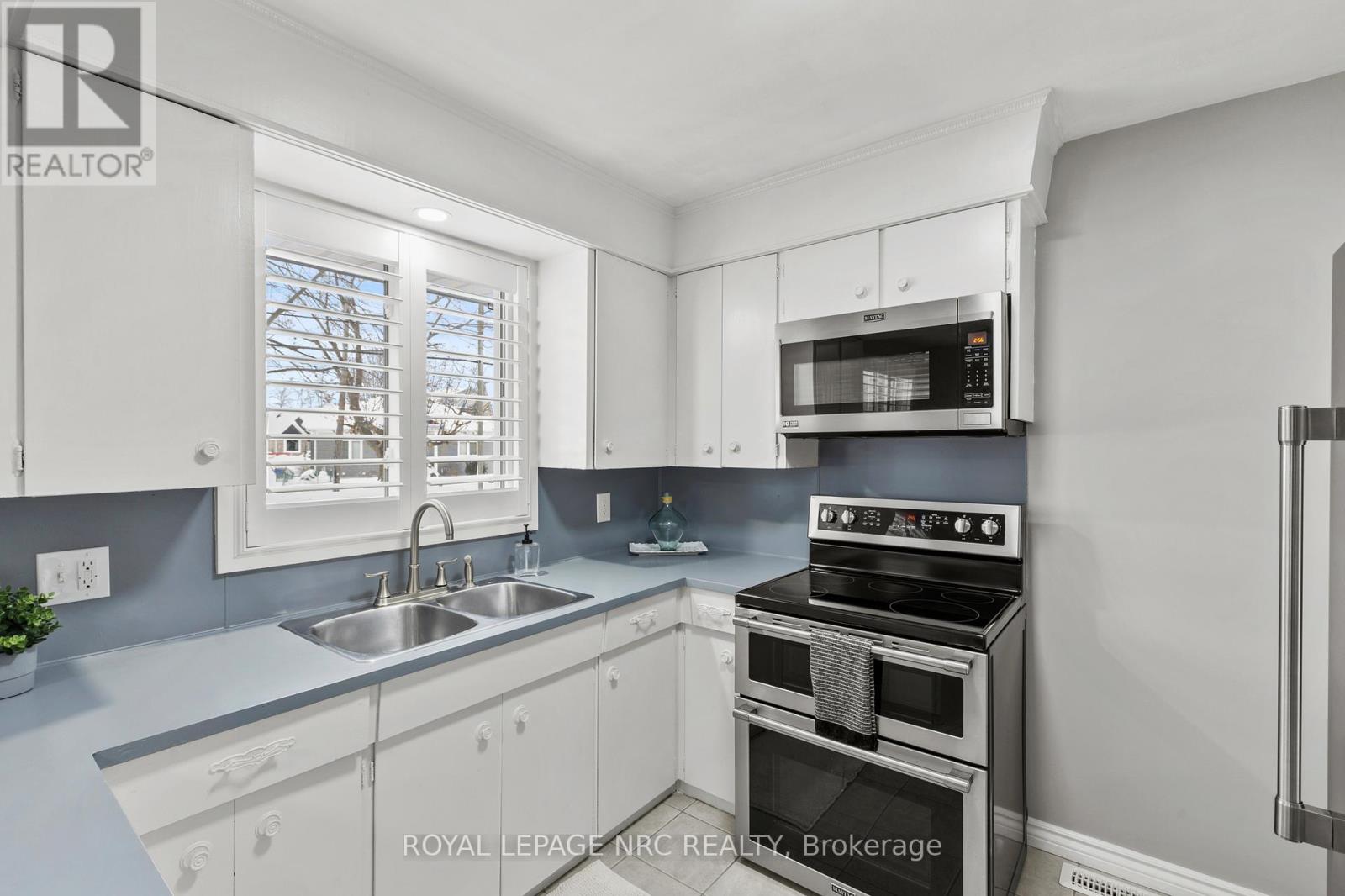 195 Rykert Street, St. Catharines, Ontario  L2S 2B5 - Photo 11 - X12833028