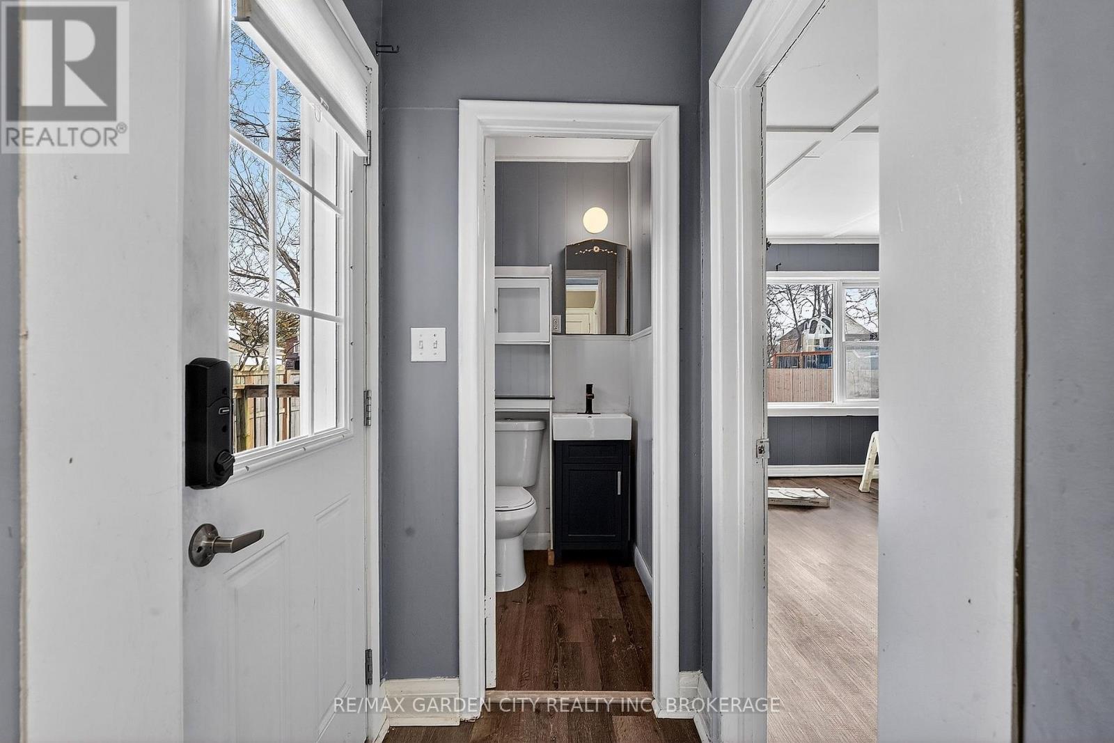 16 Walnut Street, Welland (Prince Charles), Ontario  L3C 1E9 - Photo 18 - X12833052