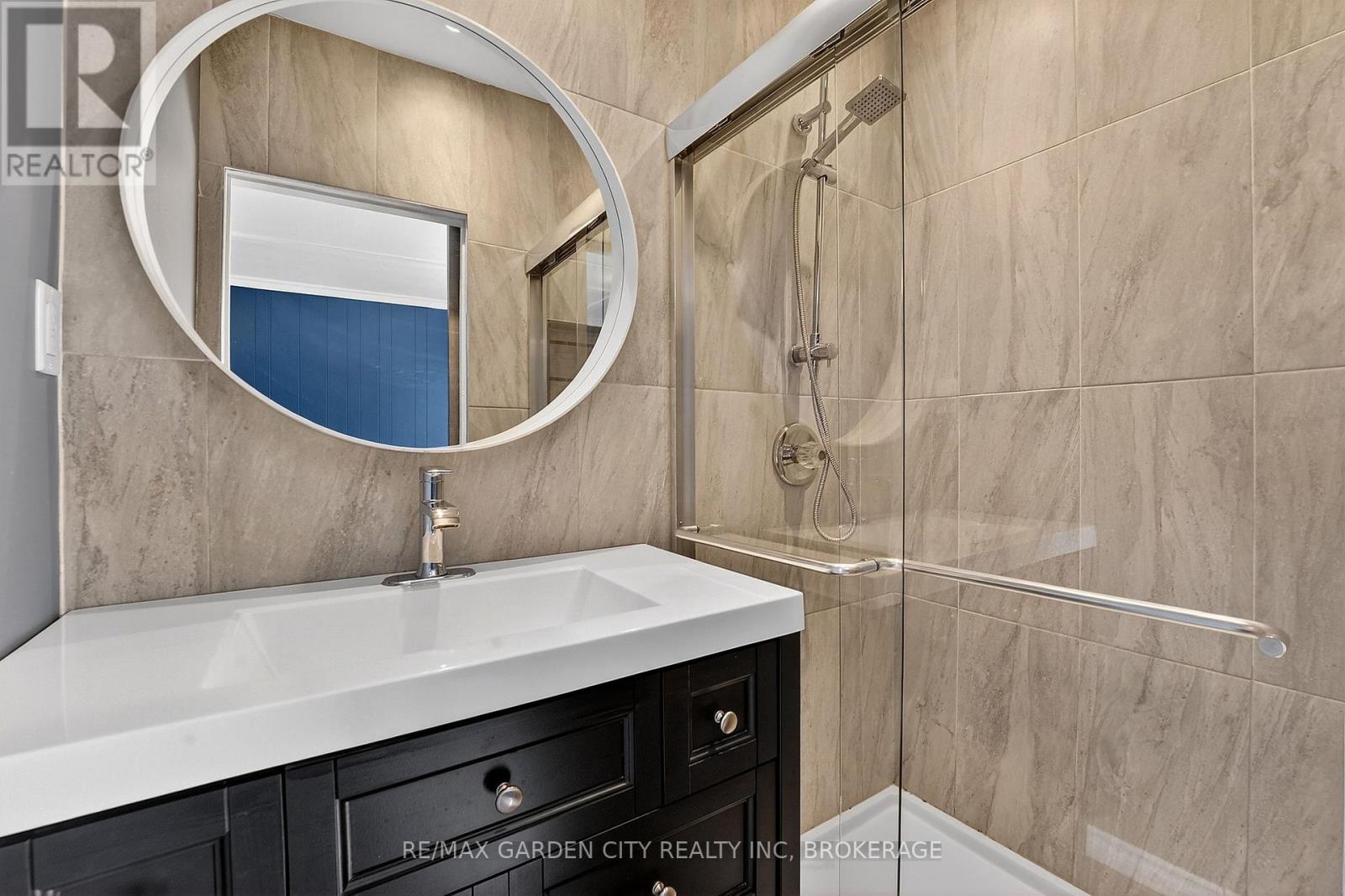 16 Walnut Street, Welland (Prince Charles), Ontario  L3C 1E9 - Photo 23 - X12833052