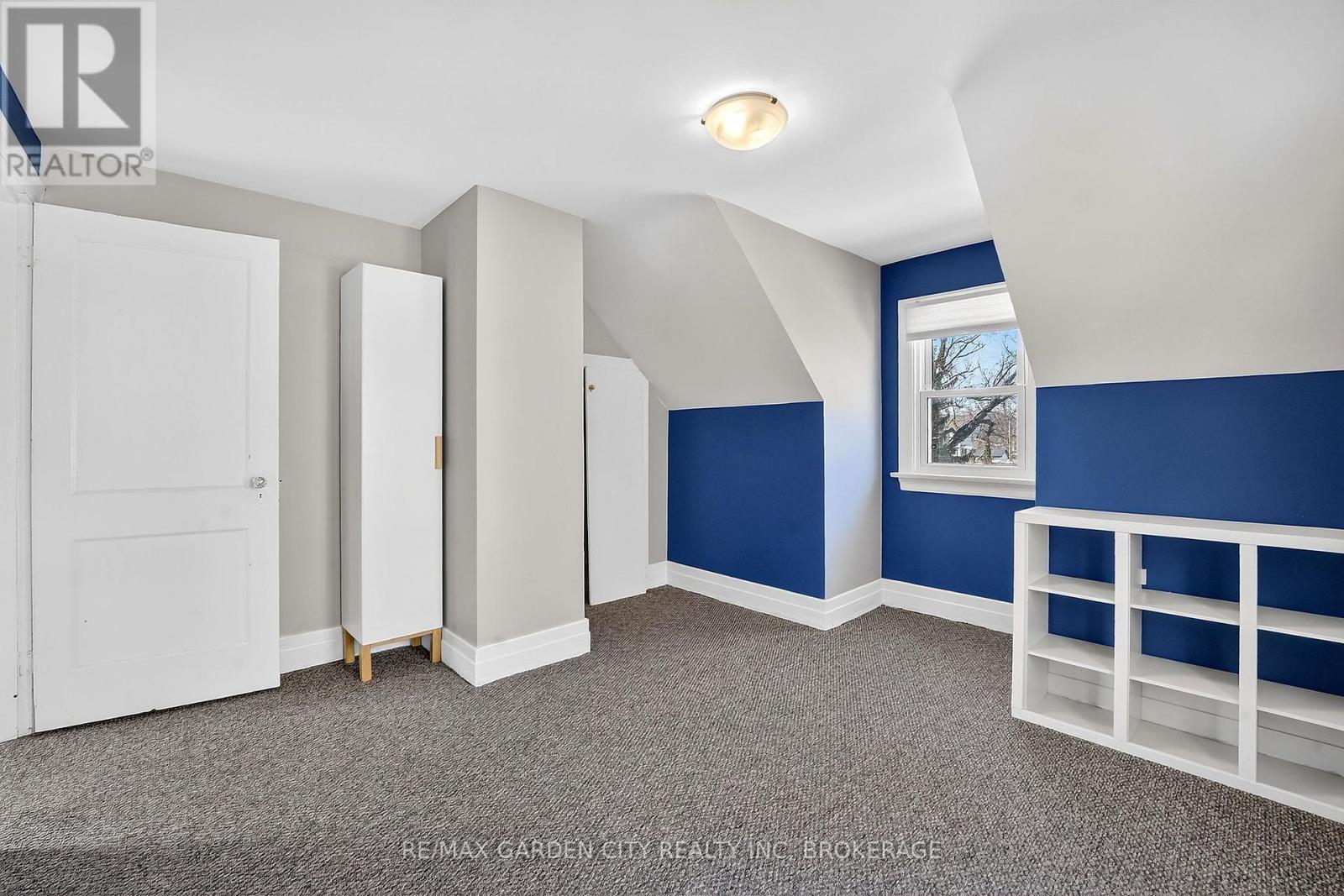 16 Walnut Street, Welland (Prince Charles), Ontario  L3C 1E9 - Photo 32 - X12833052