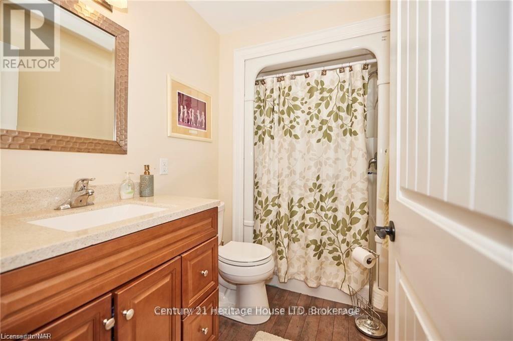 355 Ridge Road N, Fort Erie (Ridgeway), Ontario  L0S 1N0 - Photo 13 - X12833138