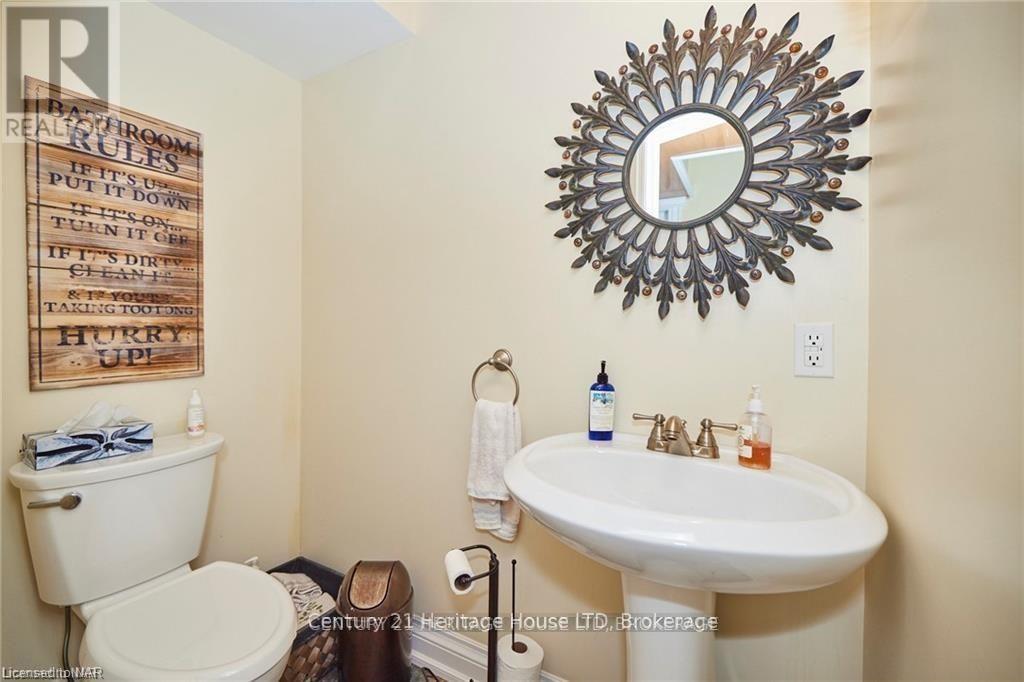 355 Ridge Road N, Fort Erie (Ridgeway), Ontario  L0S 1N0 - Photo 15 - X12833138