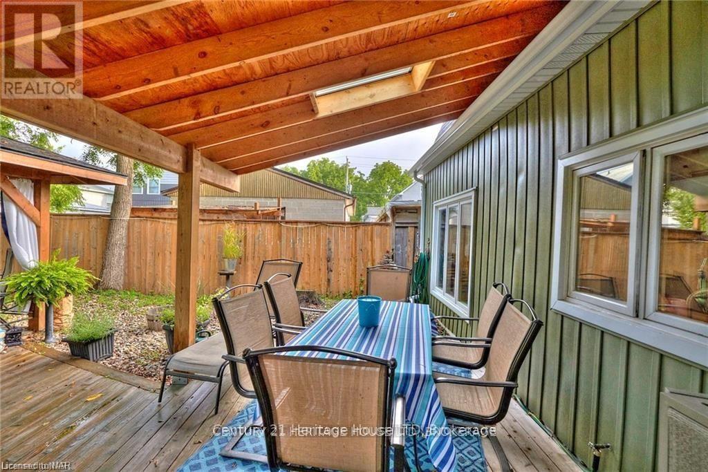 355 Ridge Road N, Fort Erie (Ridgeway), Ontario  L0S 1N0 - Photo 17 - X12833138