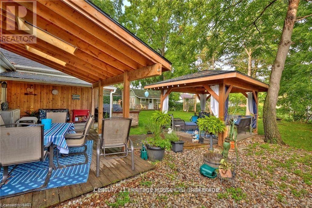 355 Ridge Road N, Fort Erie (Ridgeway), Ontario  L0S 1N0 - Photo 19 - X12833138