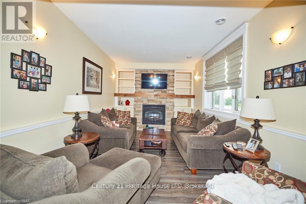 355 Ridge Road N, Fort Erie (Ridgeway), Ontario  L0S 1N0 - Photo 7 - X12833138