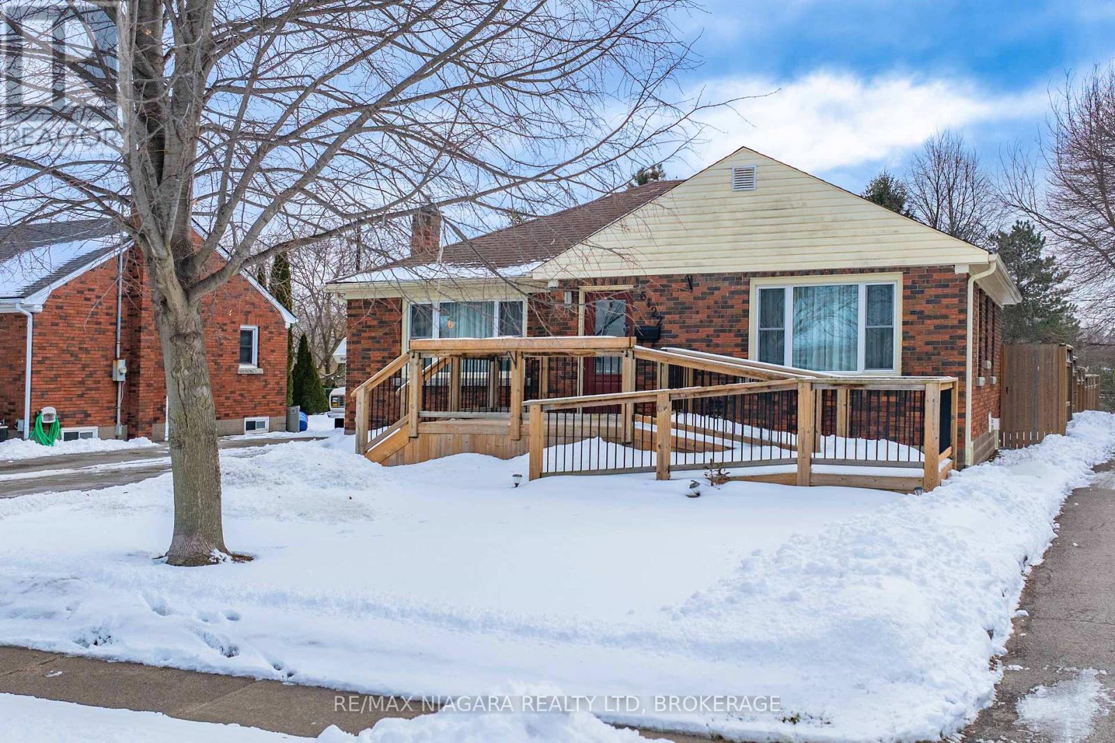 6122 BURDETTE DRIVE E, Niagara Falls, Ontario