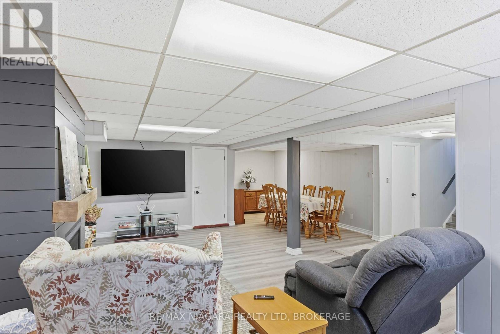 6122 Burdette Drive E, Niagara Falls, Ontario  L2E 5G7 - Photo 22 - X12833260