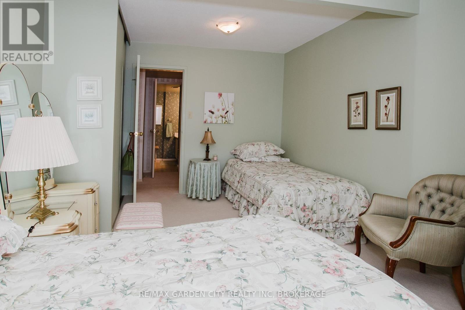 307 - 7 Gale Crescent, St. Catharines (E. Chester), Ontario  L2R 7M8 - Photo 23 - X12833280