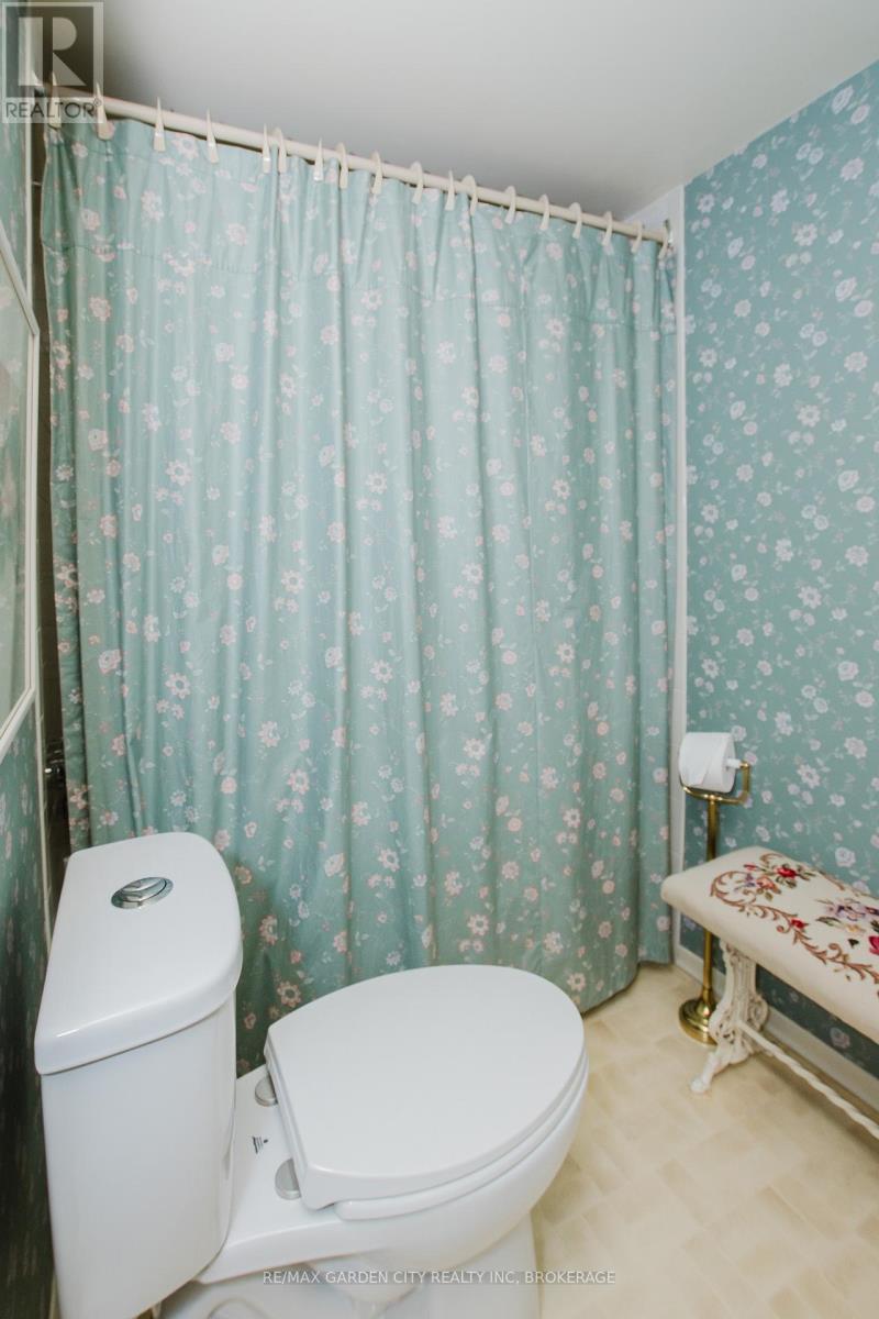 307 - 7 Gale Crescent, St. Catharines (E. Chester), Ontario  L2R 7M8 - Photo 26 - X12833280